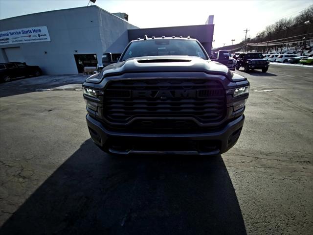 2026 RAM Ram 2500 RAM 2500 BLACK EXPRESS CREW CAB 4X4 8 BOX