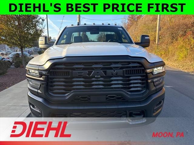 2026 RAM Ram 3500 Chassis Cab RAM 3500 TRADESMAN CHASSIS REGULAR CAB 4X4 84 CA