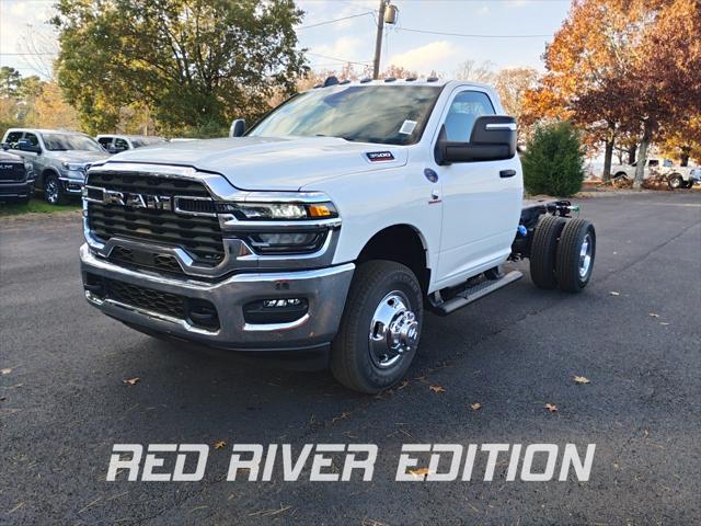 2026 RAM Ram 3500 Chassis Cab RAM 3500 TRADESMAN CHASSIS REGULAR CAB 4X4 60 CA 2026 RAM Ram 3500 Chassis Cab RAM 3500 TRADESMAN CHASSIS REGULAR CAB 4X4 60 CA