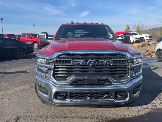 2026 RAM Ram 3500 Chassis Cab RAM 3500 TRADESMAN CREW CAB CHASSIS 4X4 60 CA 2026 RAM Ram 3500 Chassis Cab RAM 3500 TRADESMAN CREW CAB CHASSIS 4X4 60 CA