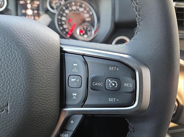 2026 Ram 1500 Big Horn Crew Cab 4x4 5'7" Box