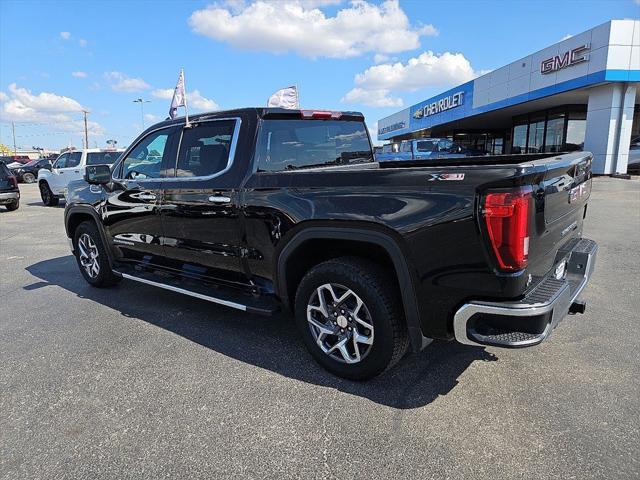 2023 GMC Sierra 1500 4WD Crew Cab Short Box SLT