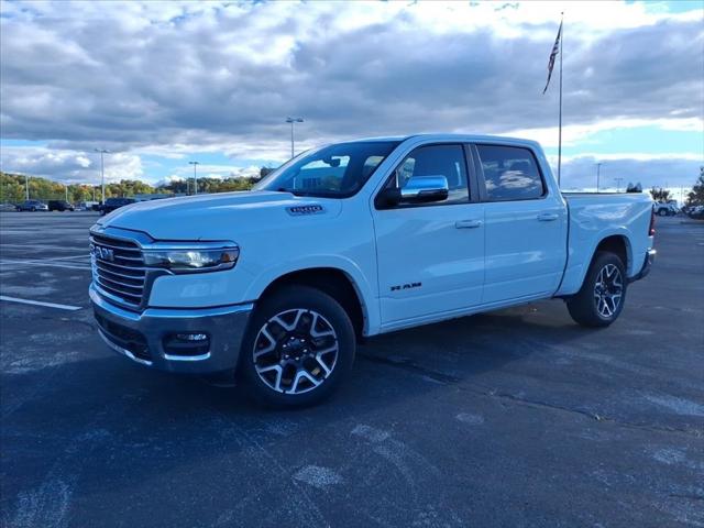 2025 RAM 1500 Laramie Crew Cab 4x4 57 Box