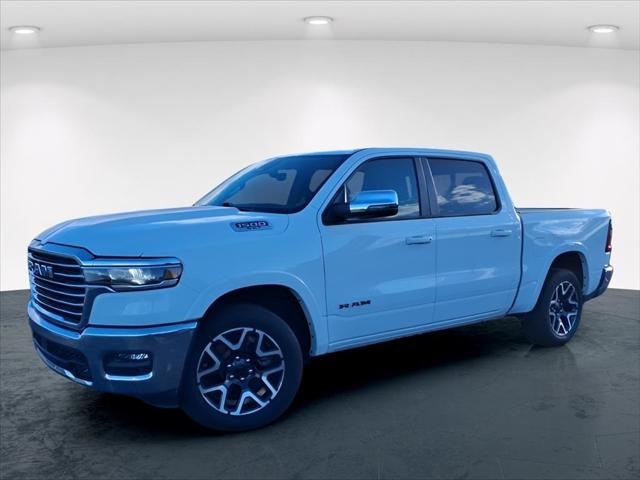 2025 RAM 1500 Laramie Crew Cab 4x4 57 Box