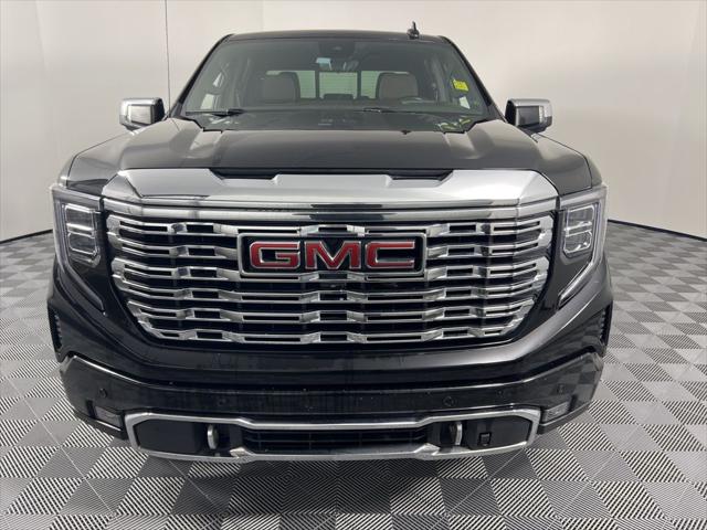 2023 GMC Sierra 1500 4WD Crew Cab Short Box Denali