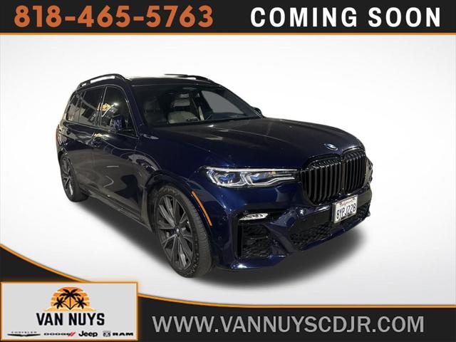 2022 BMW X7 M50i