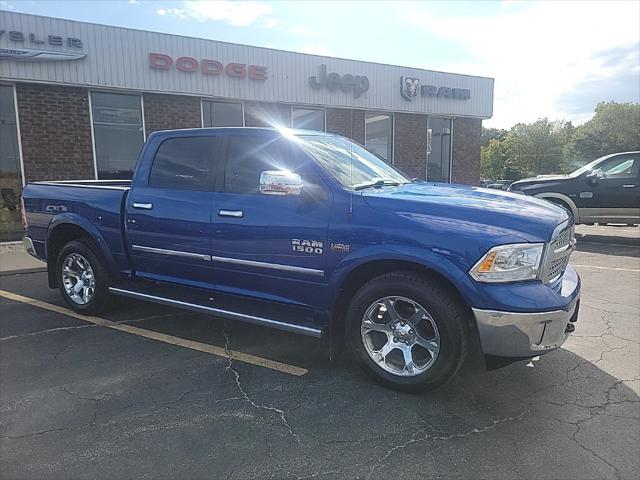 2017 RAM 1500 Laramie Crew Cab 4x4 57 Box 2017 RAM 1500 Laramie Crew Cab 4x4 57 Box