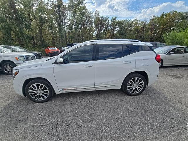 2023 GMC Terrain AWD Denali