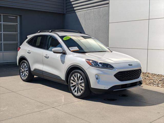 2022 Ford Escape Titanium Hybrid