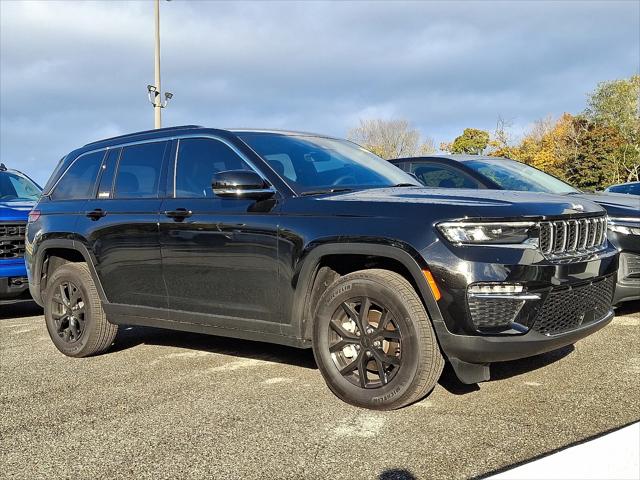 2025 Jeep Grand Cherokee Limited 4x4 2025 Jeep Grand Cherokee Limited 4x4