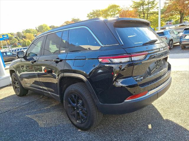 2025 Jeep Grand Cherokee Limited 4x4 2025 Jeep Grand Cherokee Limited 4x4