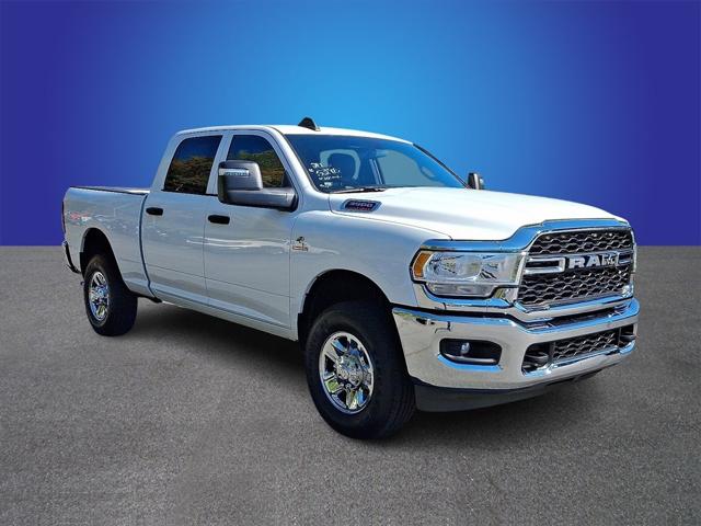 2023 RAM 3500 Tradesman Crew Cab 4x4 64 Box 2023 RAM 3500 Tradesman Crew Cab 4x4 64 Box
