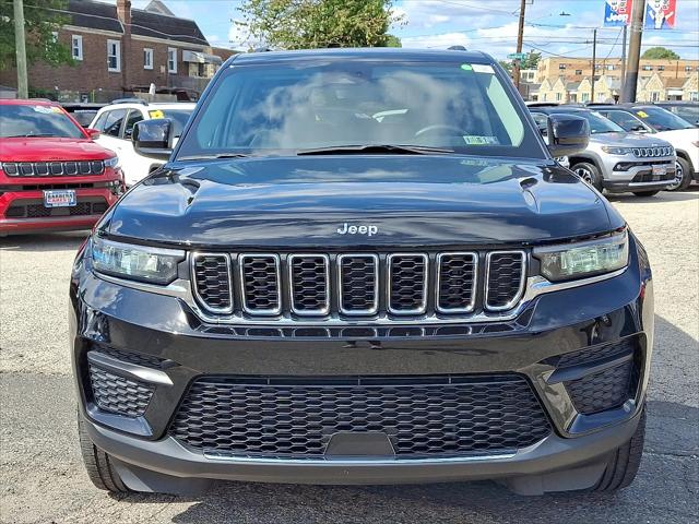 2023 Jeep Grand Cherokee Laredo 4x4