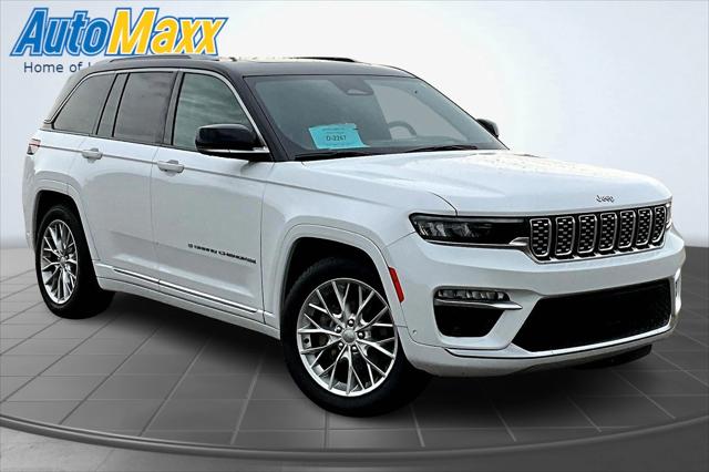 2023 Jeep Grand Cherokee Summit 4x4