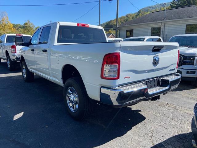 2023 RAM 3500 Tradesman Crew Cab 4x4 64 Box 2023 RAM 3500 Tradesman Crew Cab 4x4 64 Box