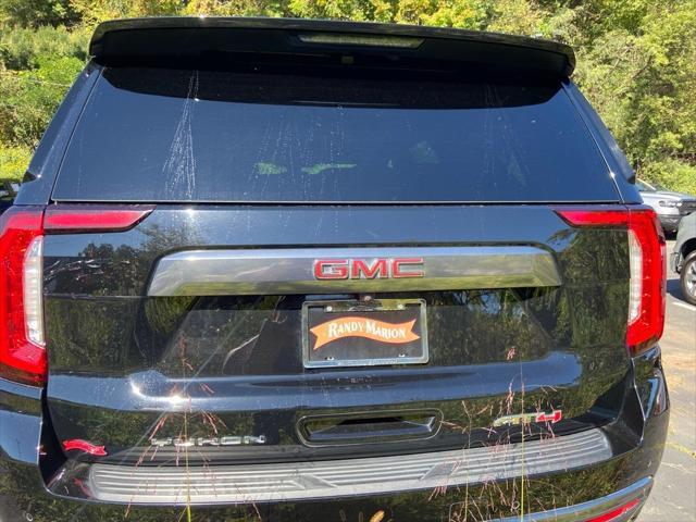 2022 GMC Yukon 4WD AT4 2022 GMC Yukon 4WD AT4