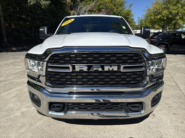 2024 RAM 2500 Big Horn Crew Cab 4x4 64 Box