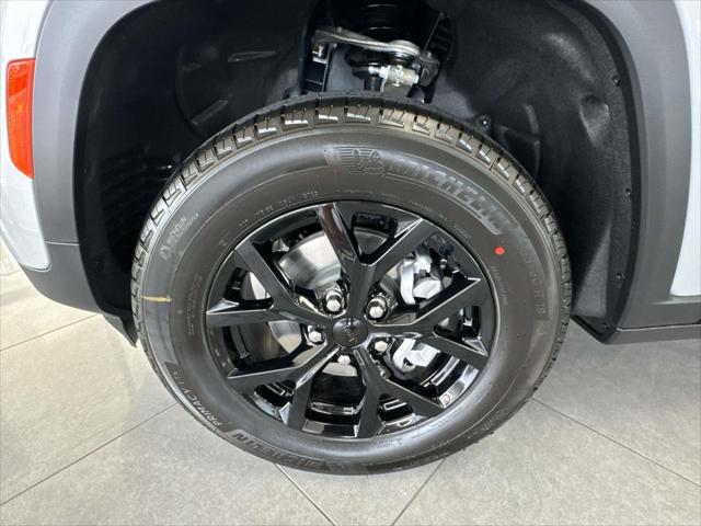 2025 Jeep Grand Cherokee GRAND CHEROKEE ALTITUDE 4X2