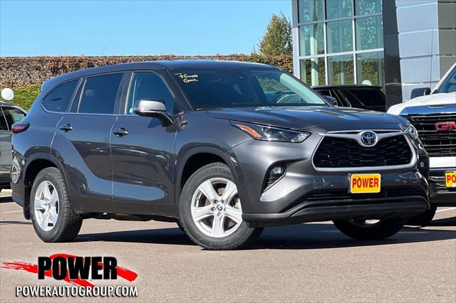 2024 Toyota Highlander LE 2024 Toyota Highlander LE