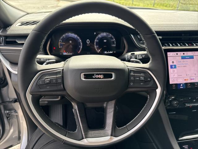 2025 Jeep Grand Cherokee GRAND CHEROKEE L LIMITED 4X4