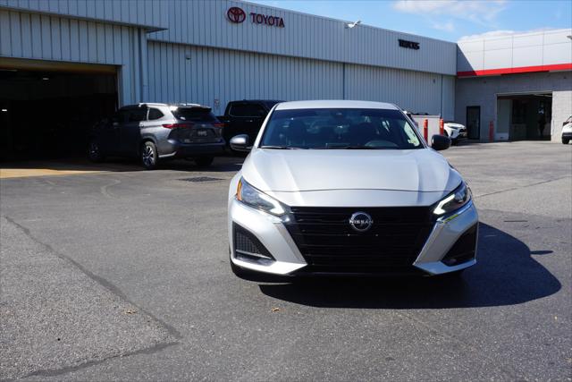 2024 Nissan Altima SV FWD