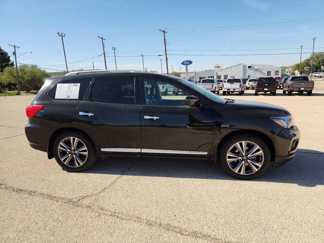 2019 Nissan Pathfinder Platinum 2019 Nissan Pathfinder Platinum