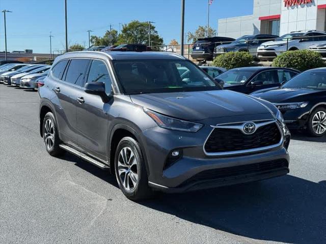 2021 Toyota Highlander XLE 2021 Toyota Highlander XLE
