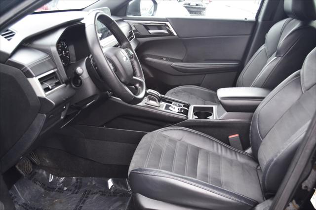 2023 Mitsubishi Outlander SE Black Edition S-AWC