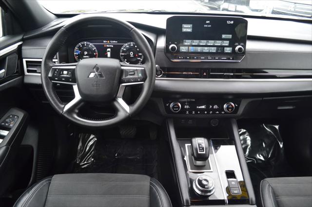 2023 Mitsubishi Outlander SE Black Edition S-AWC