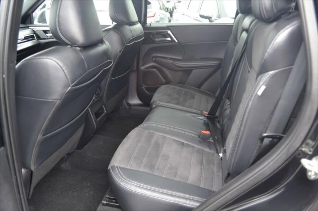 2023 Mitsubishi Outlander SE Black Edition S-AWC