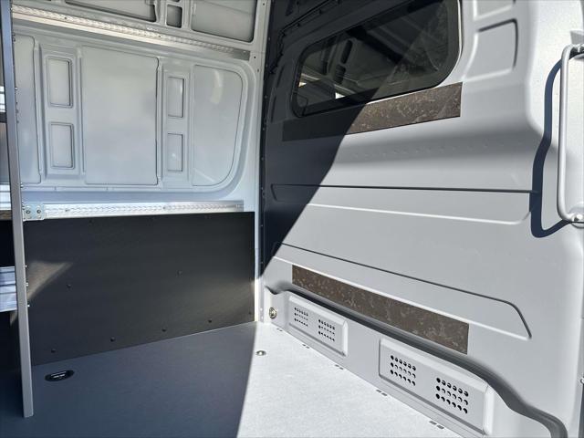 2025 Mercedes-Benz Sprinter 2500 High Roof 4-Cyl Diesel HO