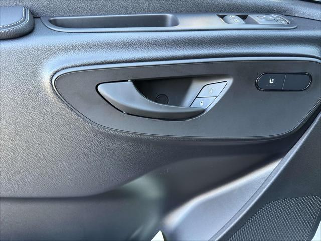 2025 Mercedes-Benz Sprinter 2500 High Roof 4-Cyl Diesel HO
