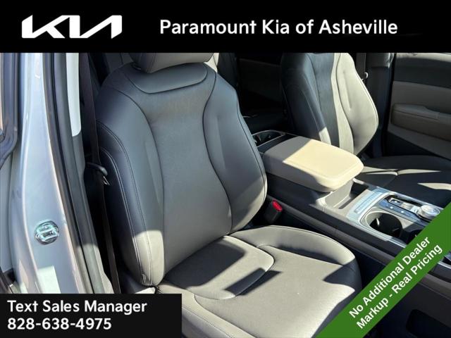 2026 Kia Carnival MPV EX