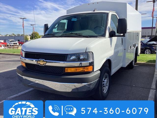 2025 Chevrolet Express Cutaway Work Van