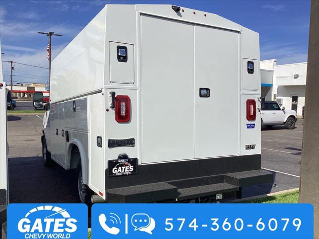 2025 Chevrolet Express Cutaway Work Van