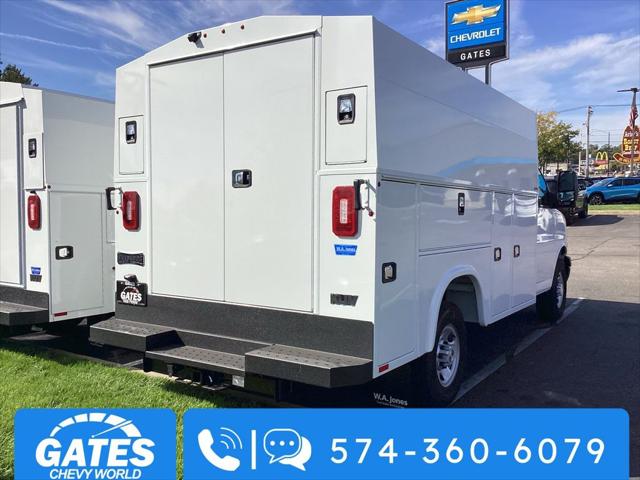 2025 Chevrolet Express Cutaway Work Van