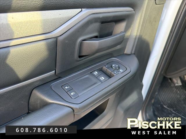 2025 Ram 5500 Tradesman/Big Horn