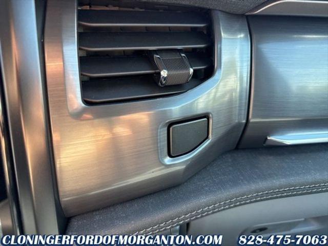2025 Ford F-150 Flash