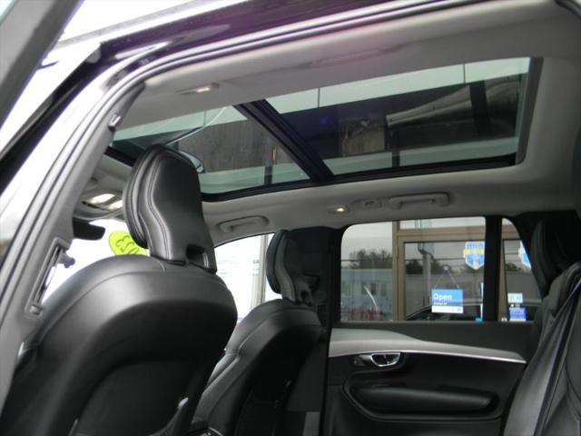 2023 Volvo XC90 B5 Core
