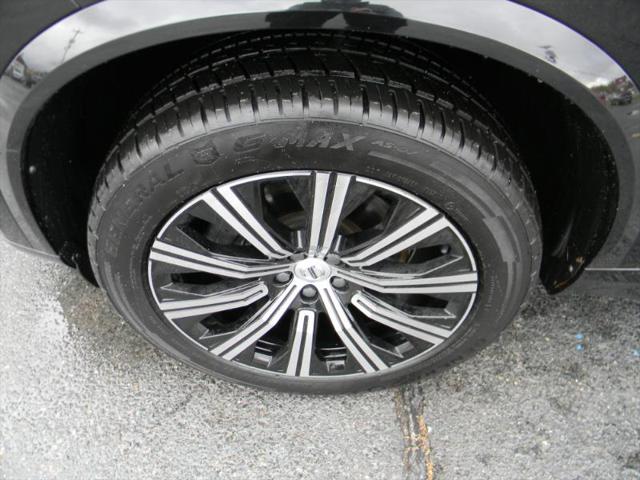 2023 Volvo XC90 B5 Core
