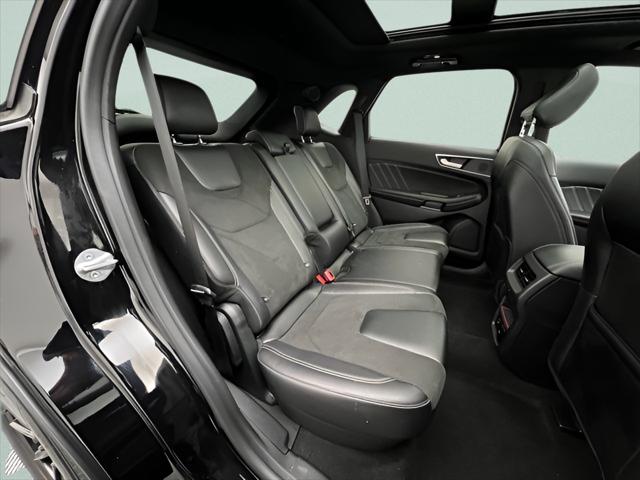 2022 Ford Edge ST
