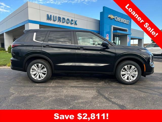 2025 Mitsubishi Outlander ES 2.5 S-AWC for sale in Manhattan, KS