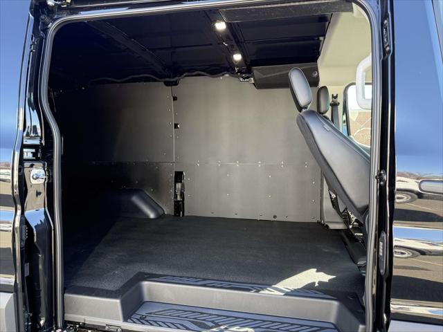 2025 Ford Transit Cargo Van Base