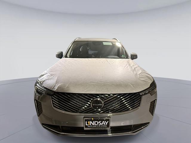 2026 Volvo XC90 Plug-In Hybrid Plus, T8 AWD, Electric/Gasoline, Bright, 7 Seats