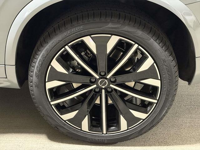 2026 Volvo XC90 Plug-In Hybrid Plus, T8 AWD, Electric/Gasoline, Bright, 7 Seats