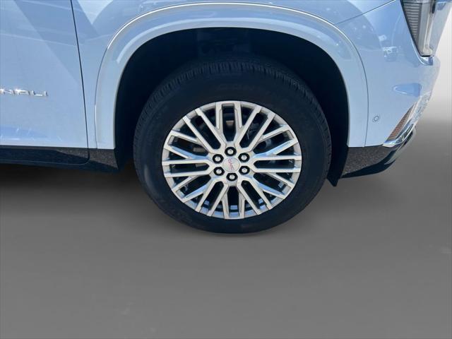 2026 GMC Acadia FWD Denali