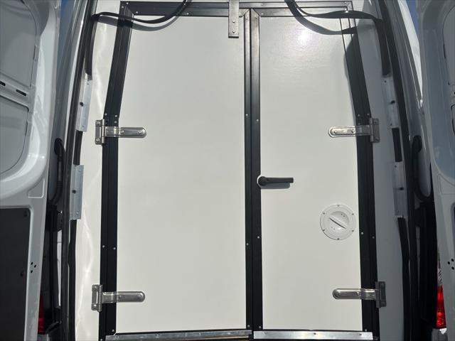 2026 Mercedes-Benz Sprinter Cargo Van Cargo 170