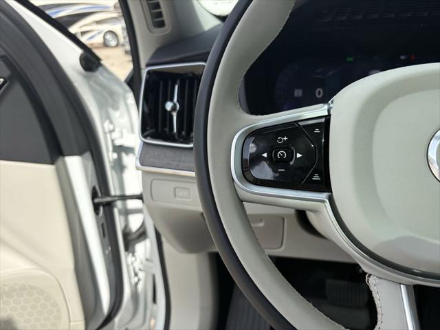 2026 Volvo XC90 B6 Ultra 7-Seater