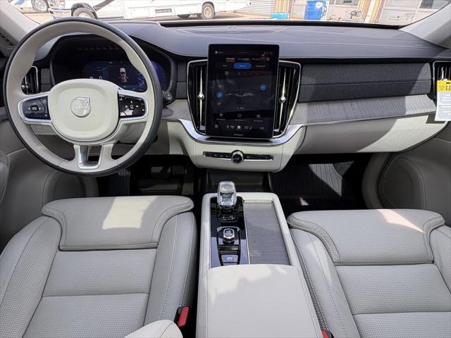 2026 Volvo XC90 B6 Ultra 7-Seater