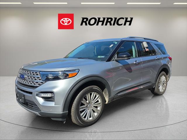 2021 Ford Explorer Limited's photo